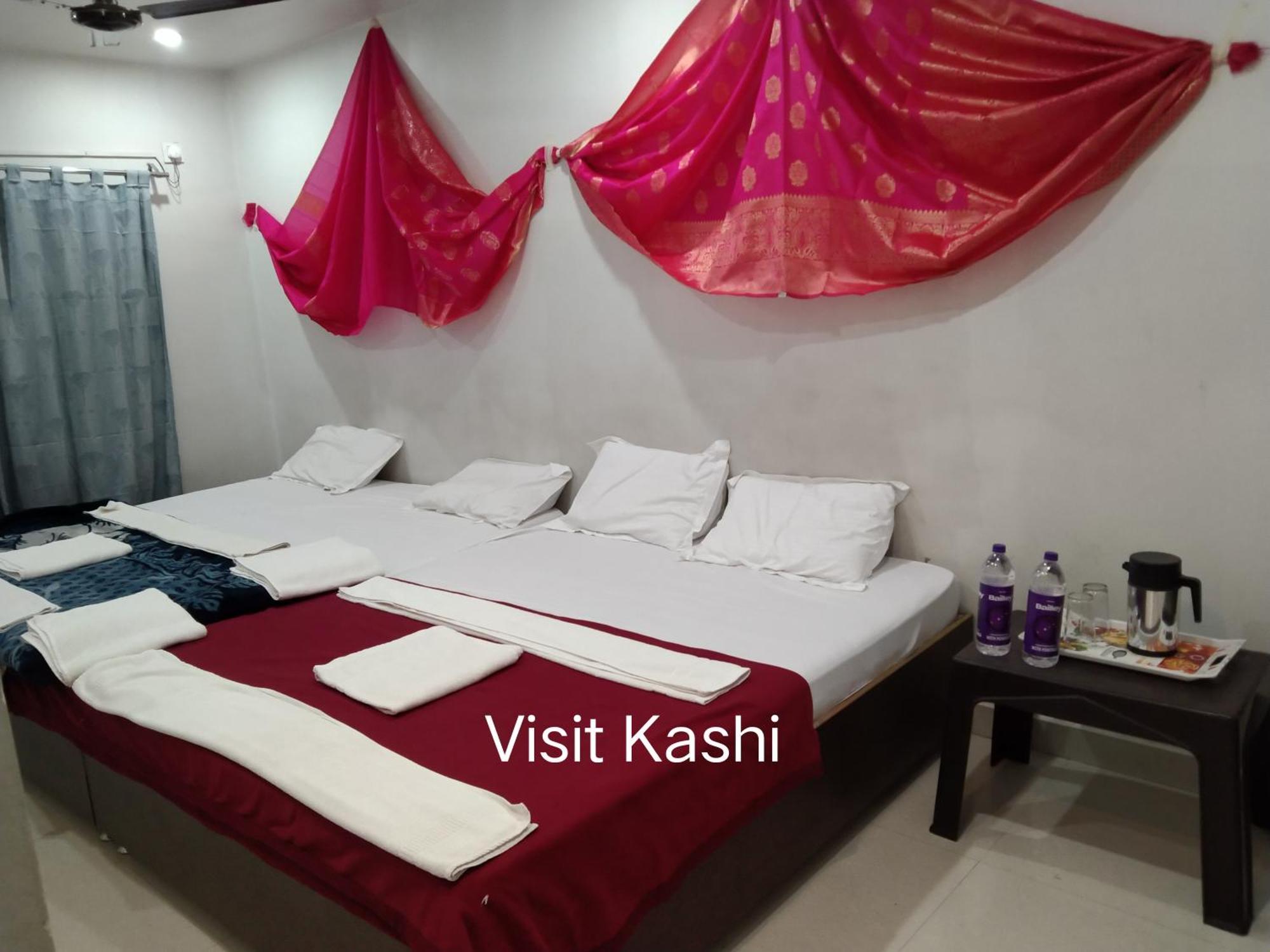 Butterflyi Guest House - Near Kashi Vishwanath Temple - Booking Will Be Confirmed After Advance Only Varanasi Exterior photo